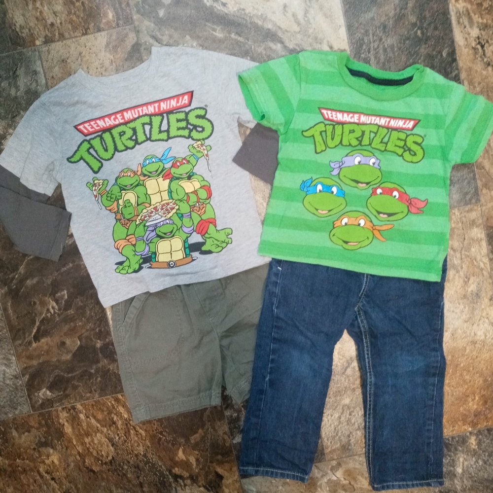 Boy's Teenage Mutant Ninja Turtles Bundle